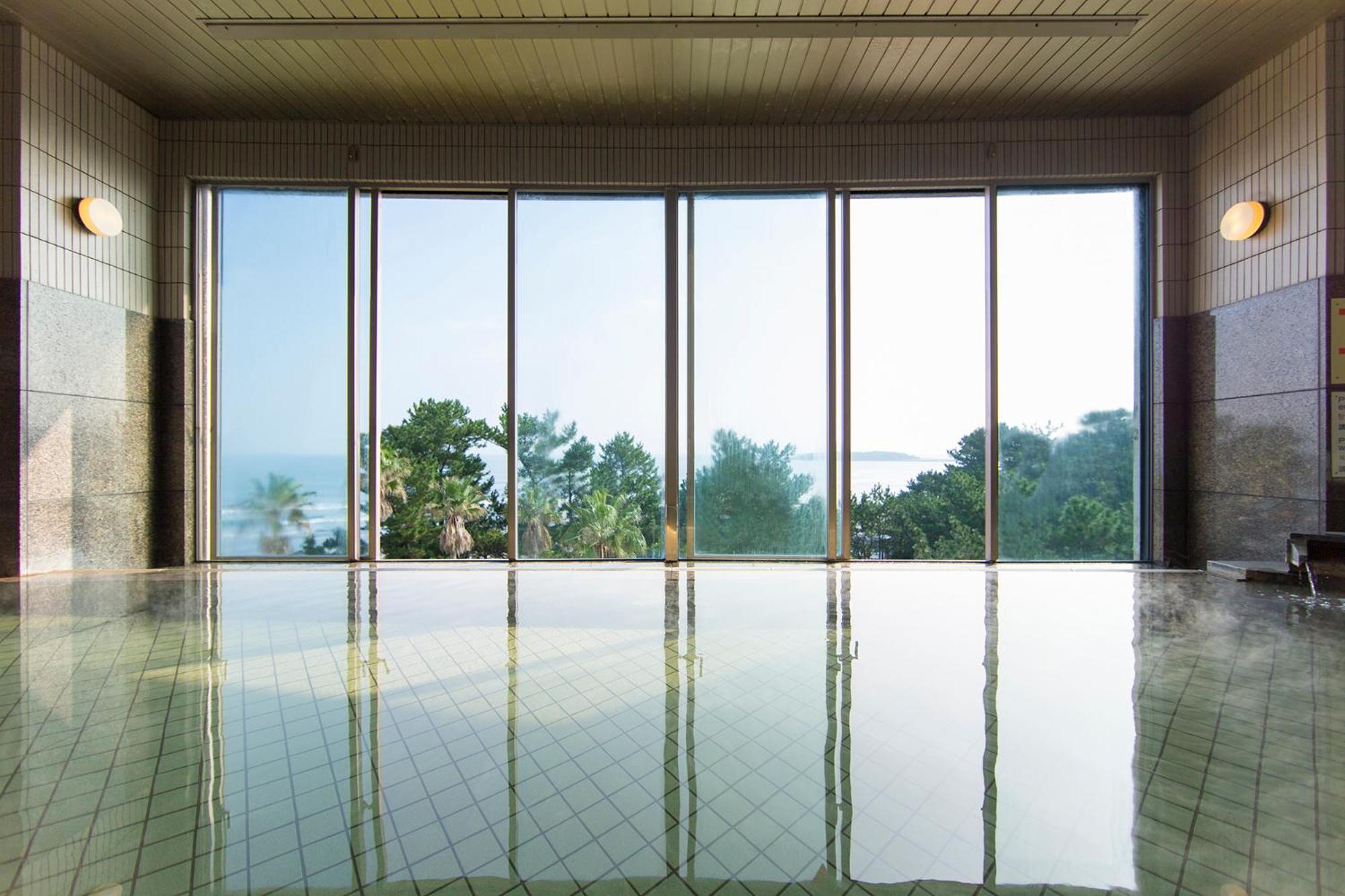 Ana Holiday Inn Resort Miyazaki By Ihg Exteriér fotografie